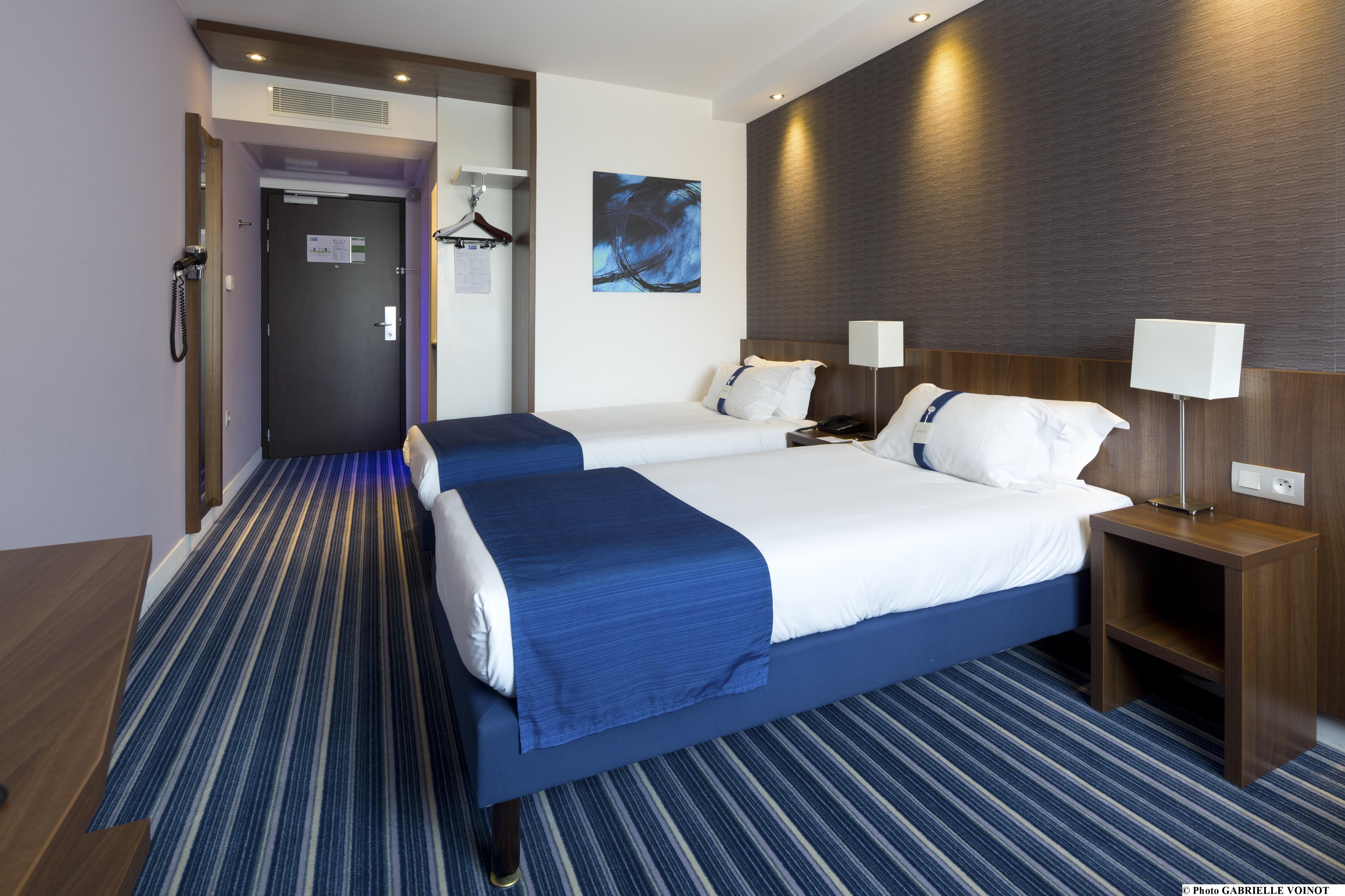 Express - Odysseum By Ihg Hotel